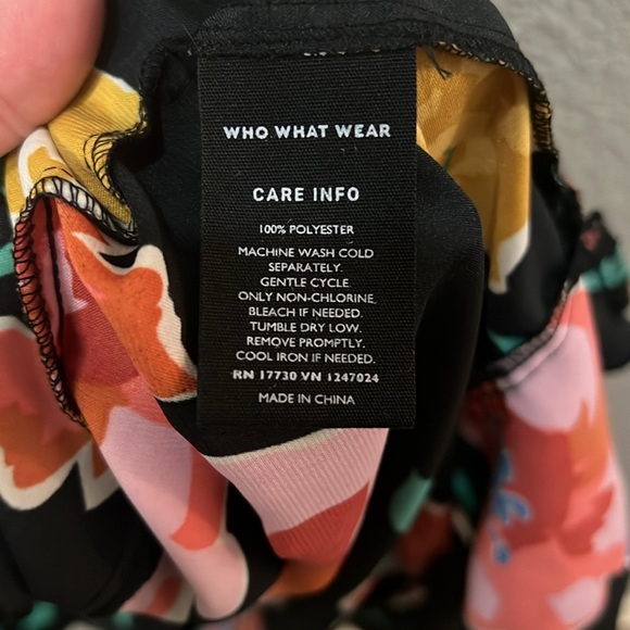 Who What Wear Floral Wrap Dress Small Ruffle - Picture 8 of 8